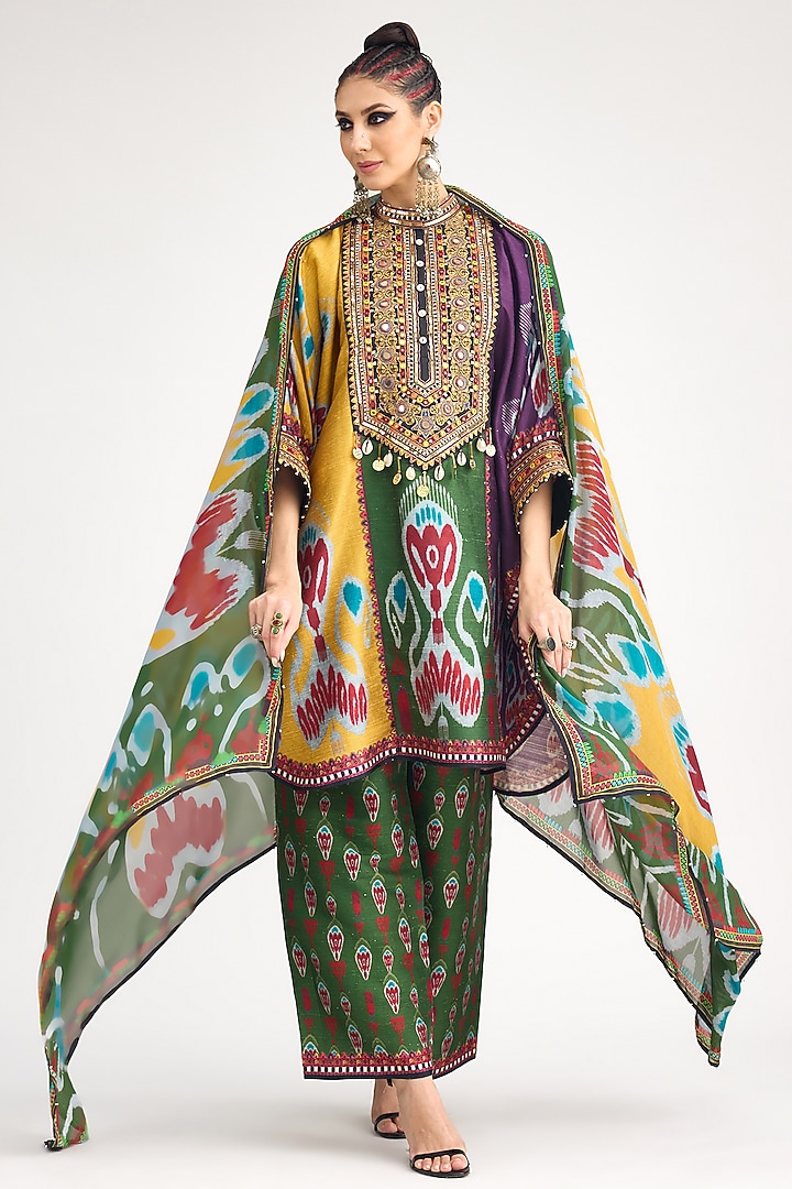 Multi-Colored Silk Chiffon Printed Dupatta by Rajdeep Ranawat at Pernia's Pop Up Shop