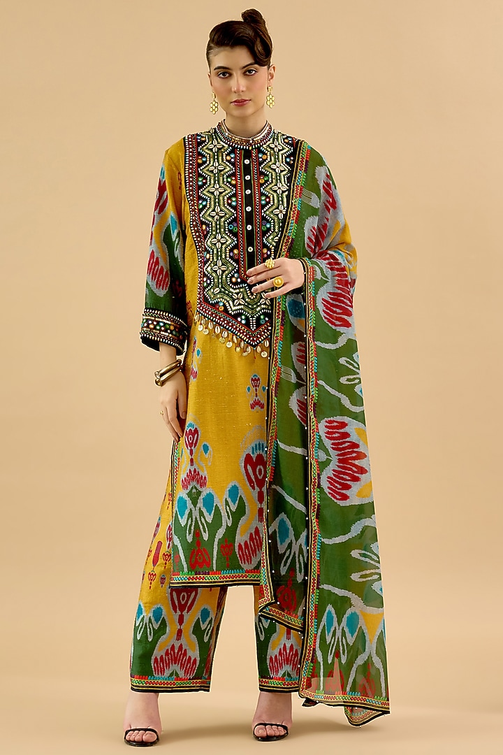 Multi-Colored Silk Dupion Printed Kurta Set by Rajdeep Ranawat at Pernia's Pop Up Shop