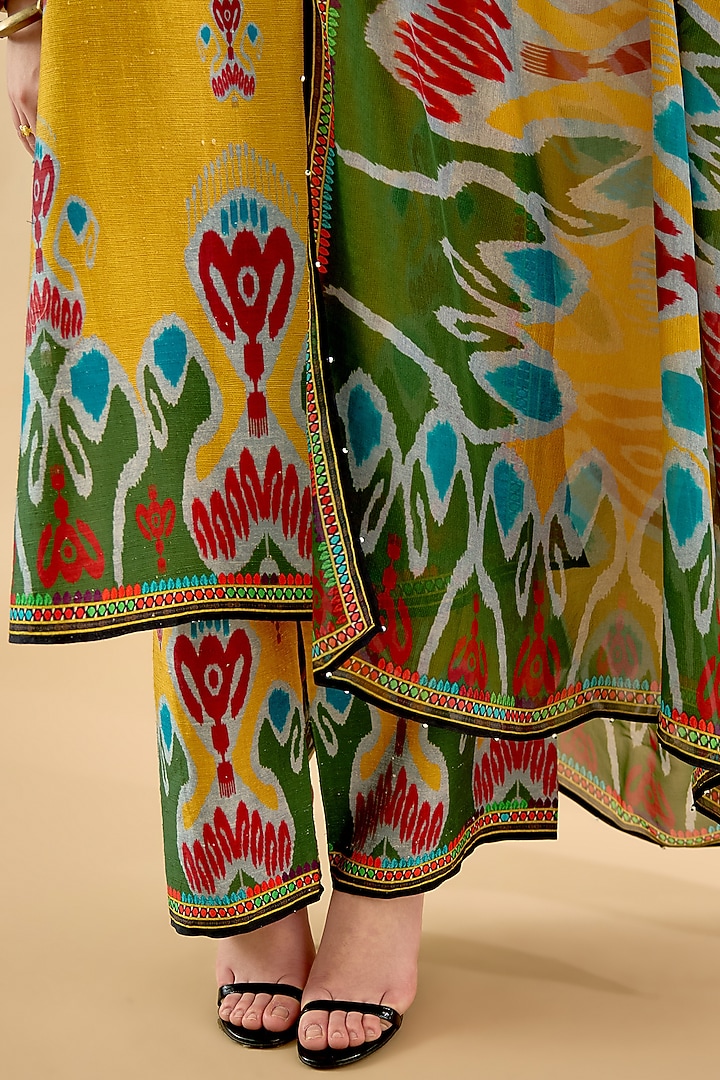 Multi-Colored Silk Dupion Printed Kurta Set by Rajdeep Ranawat at Pernia's Pop Up Shop