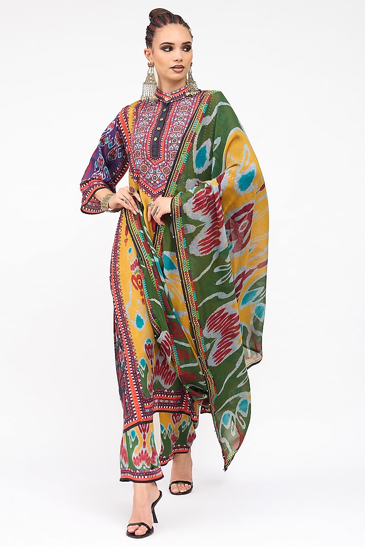 Mustard Silk Chiffon Printed Dupatta by Rajdeep Ranawat at Pernia's Pop Up Shop