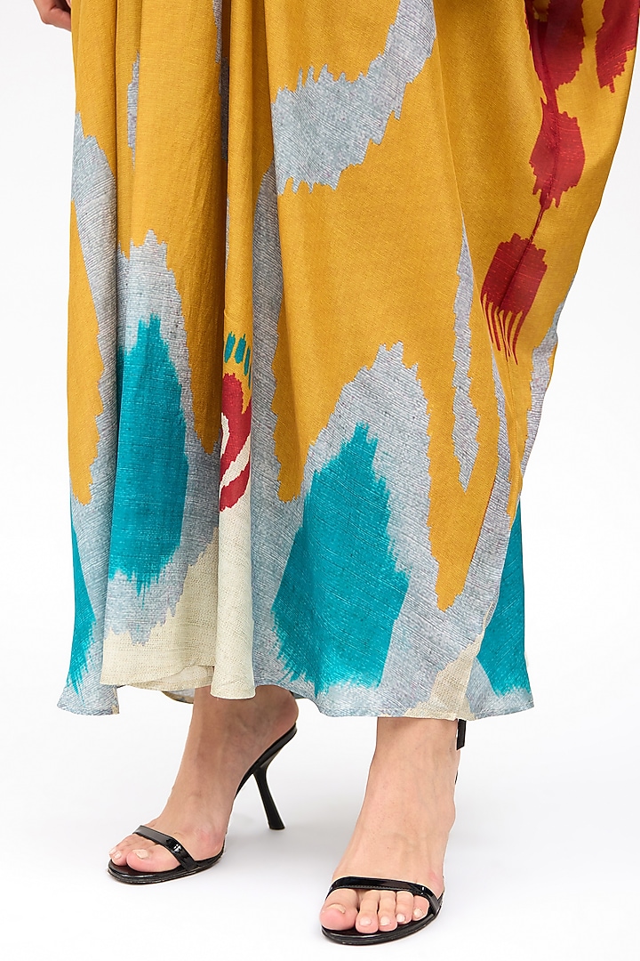 Mustard Silk Printed V-Neck Kaftan by Rajdeep Ranawat at Pernia's Pop Up Shop
