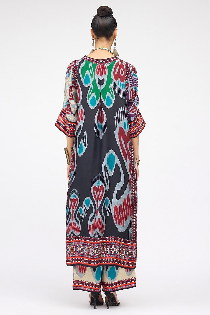 Multicolored Silk Printed Kimono Tunic by Rajdeep Ranawat at Pernia's Pop Up Shop