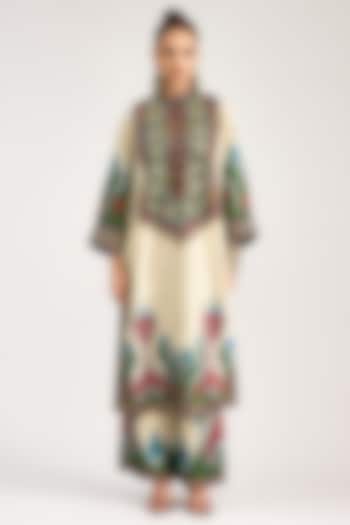 Eggshell White Silk Dupion Printed Kurta by Rajdeep Ranawat at Pernia's Pop Up Shop