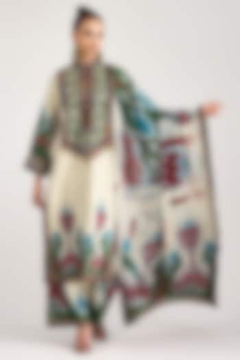 Eggshell White Silk Chiffon Printed Dupatta by Rajdeep Ranawat at Pernia's Pop Up Shop