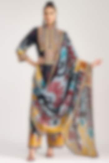 Black Silk Chiffon Printed Dupatta by Rajdeep Ranawat at Pernia's Pop Up Shop