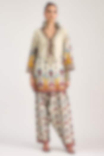 Eggshell White Silk Dupion Printed Salwar Pants by Rajdeep Ranawat at Pernia's Pop Up Shop