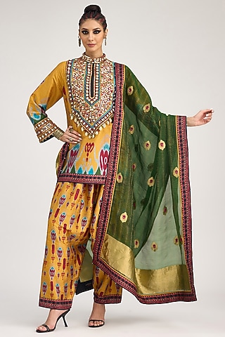 Emerald Green Organza Printed Banarasi Dupatta by Rajdeep Ranawat