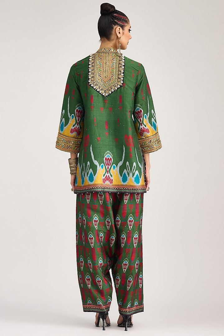 Emerald Green Silk Dupion Print & Embroidered Tunic by Rajdeep Ranawat at Pernia's Pop Up Shop
