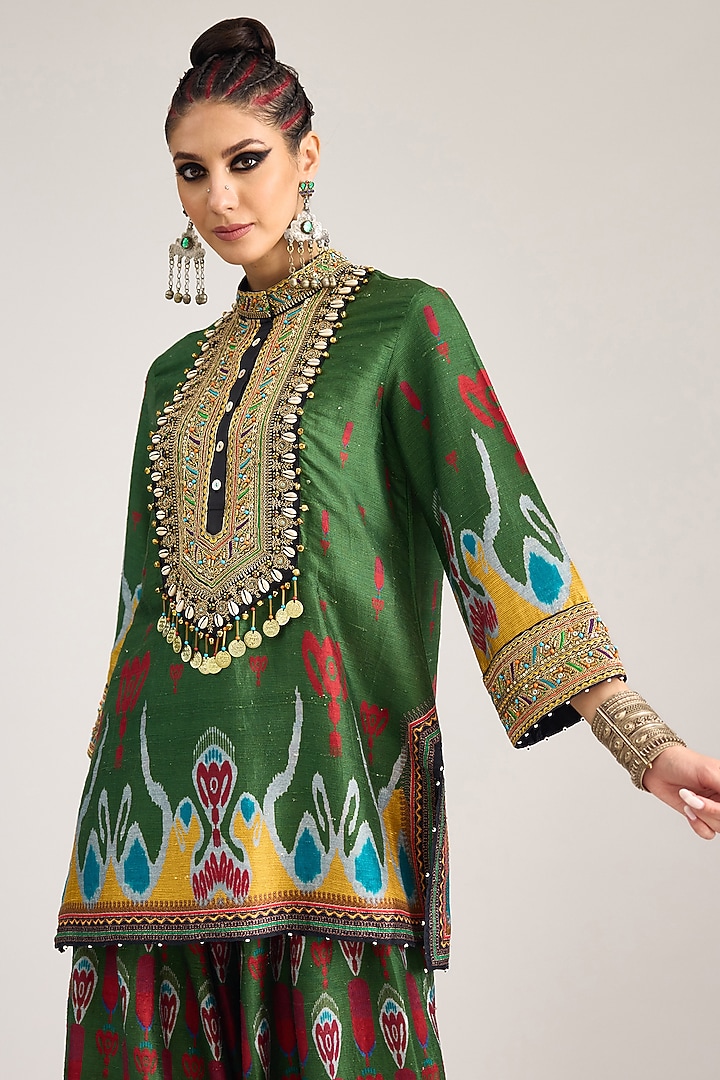 Emerald Green Silk Dupion Print & Embroidered Tunic by Rajdeep Ranawat at Pernia's Pop Up Shop