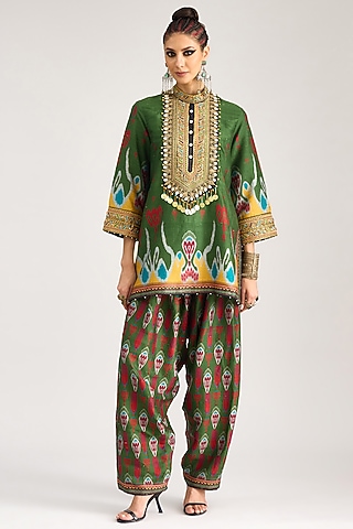 Emerald Green Silk Dupion Printed Salwar Pants by Rajdeep Ranawat