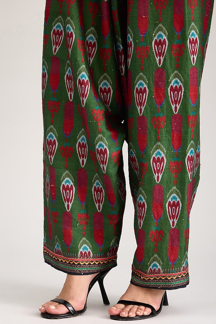 Emerald Green Silk Dupion Printed Salwar Pants by Rajdeep Ranawat at Pernia's Pop Up Shop