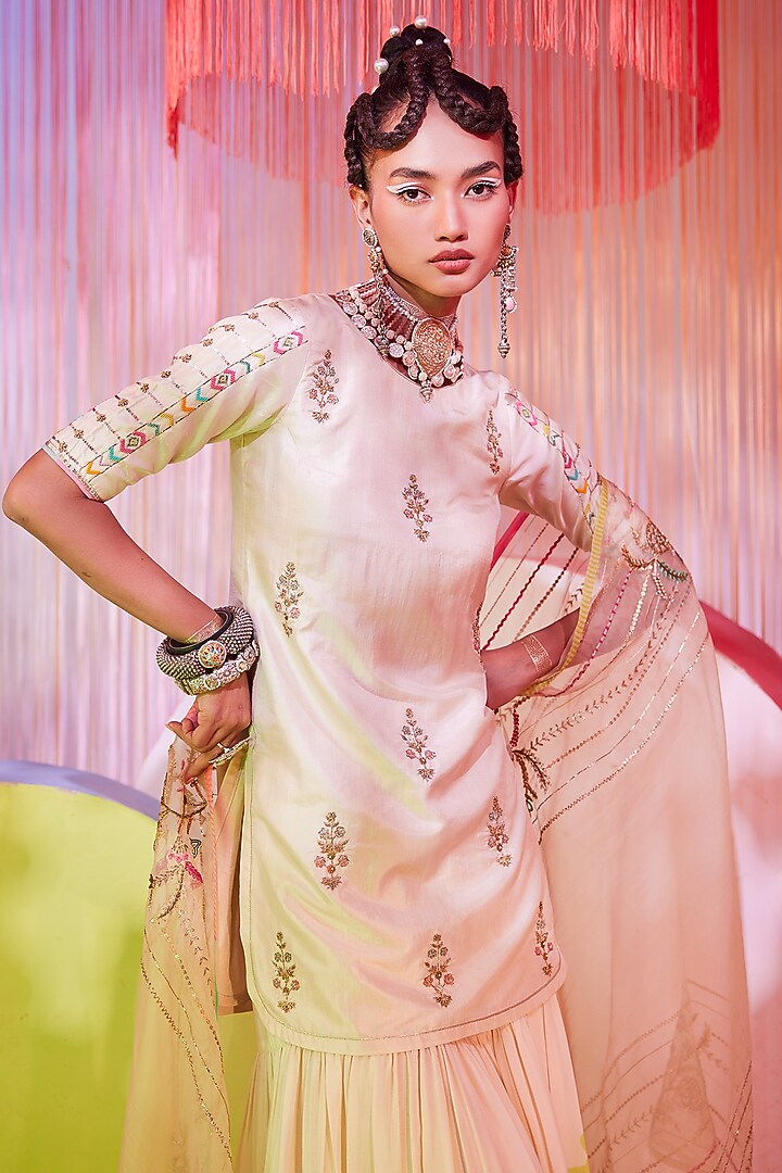 Ivory Silk Hand Embroidered Kurta Set by Raji ramniq at Pernia's Pop Up Shop