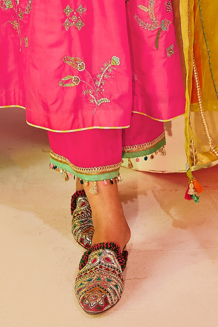 Hot Pink Silk Hand Embroidered Kurta Set by Raji ramniq at Pernia's Pop Up Shop