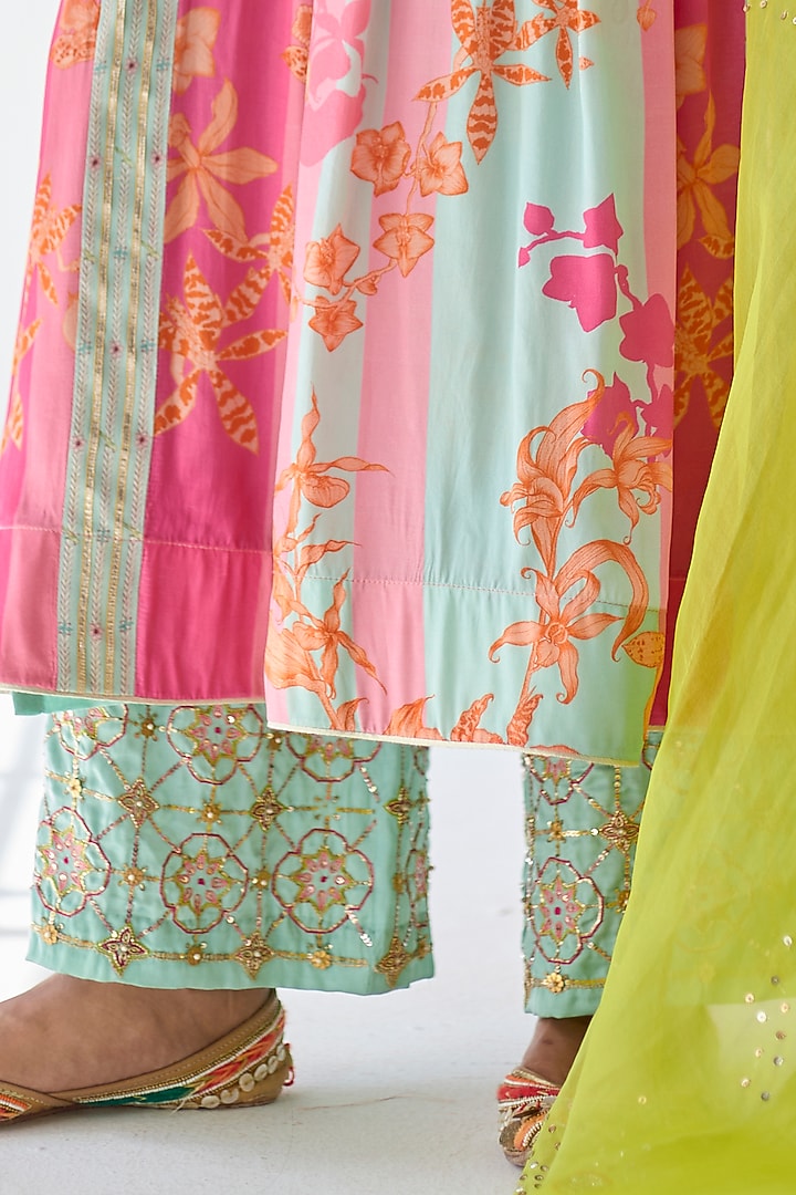 Hot Pink Crepe Printed & Hand Embroidered Kurta Set by Raji ramniq at Pernia's Pop Up Shop