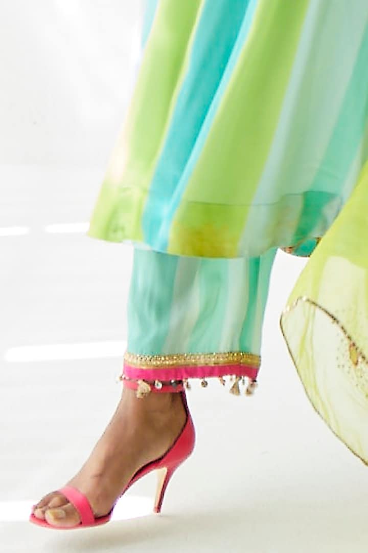 Ferozi & Green Crepe Printed & Hand Embroidered Kurta Set by Raji ramniq at Pernia's Pop Up Shop