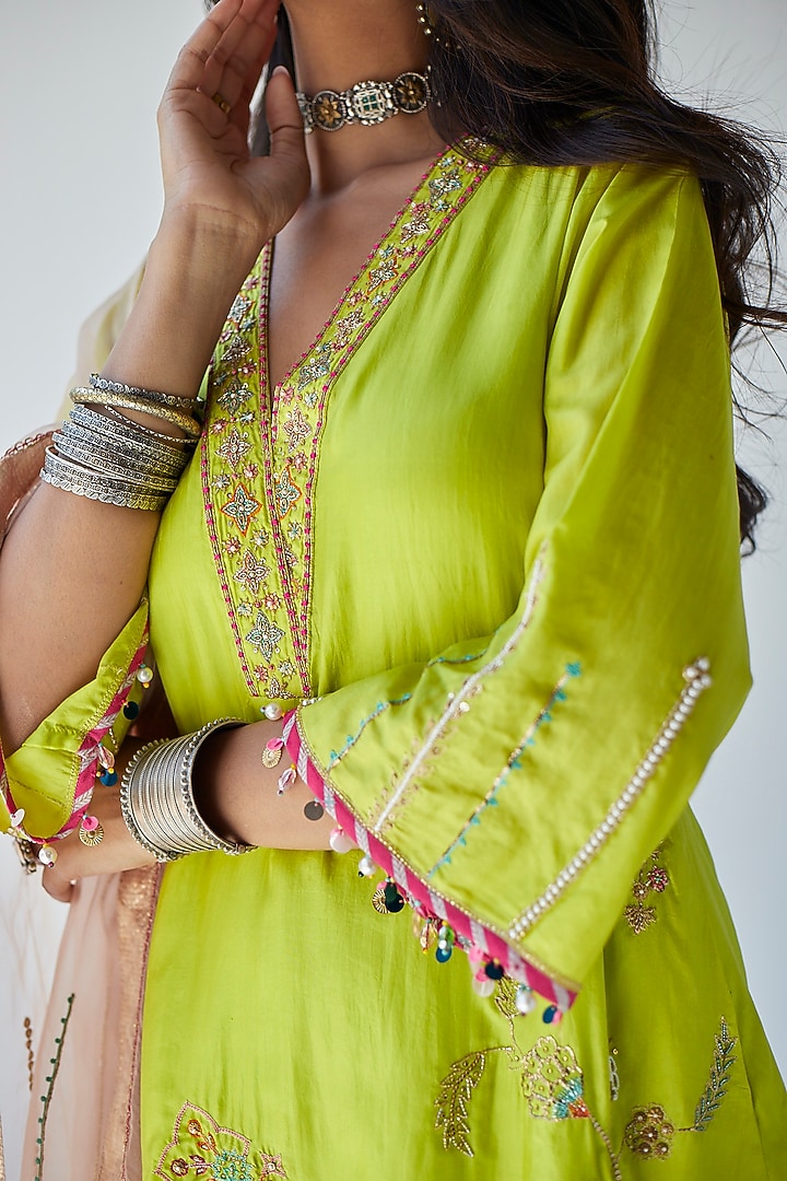 Lime Green Silk Hand Embroidered Kurta Set by Raji ramniq at Pernia's Pop Up Shop