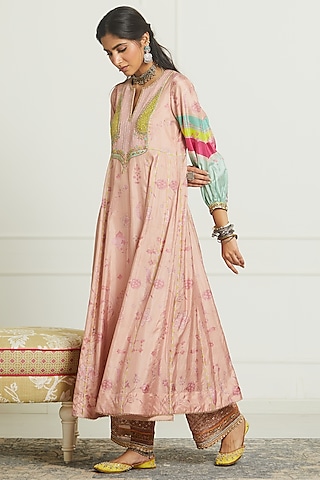 Nude Pink Silk Printed & Hand Embroidered Kurta Set by Raji ramniq