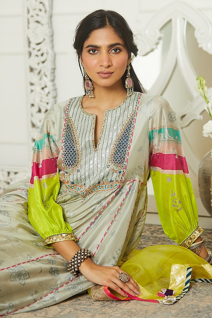 Grey Silk Printed & Hand Embroidered Kurta Set by Raji ramniq at Pernia's Pop Up Shop