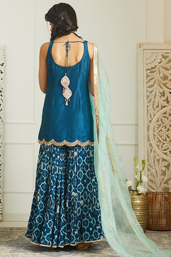 Teal Blue Silk Hand Embroidered Kurta Set by Raji ramniq at Pernia's Pop Up Shop