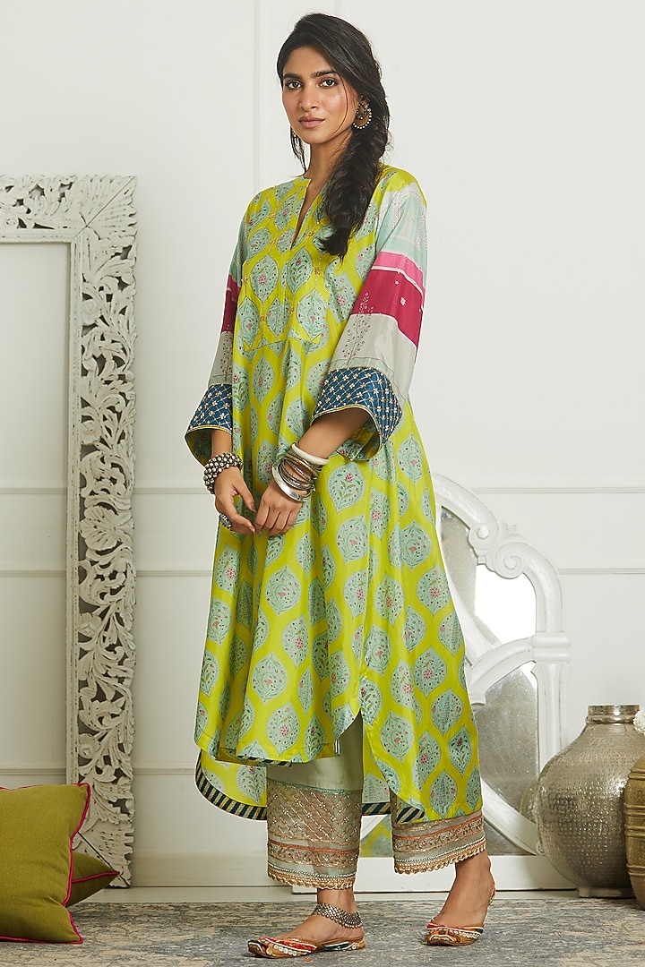 Lime Silk Hand Embroidered Kurta Set by Raji ramniq at Pernia's Pop Up Shop