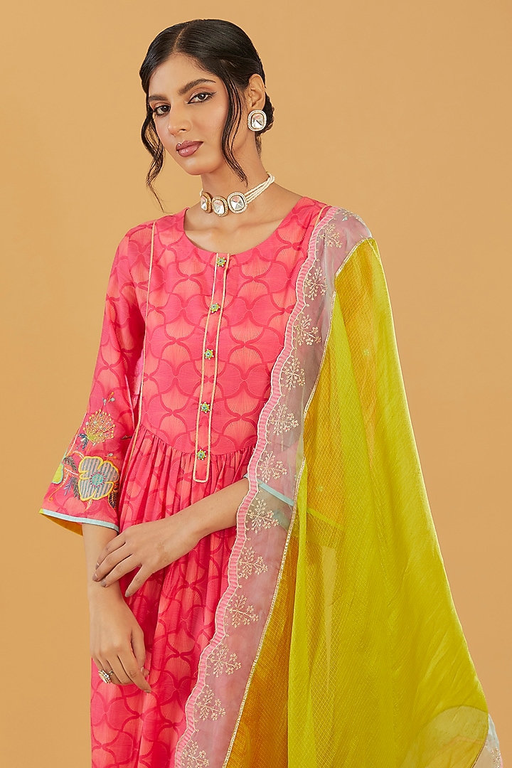 Magenta Cotton Silk Printed Kurta Set by Raji Ramniq at Pernia's Pop Up Shop
