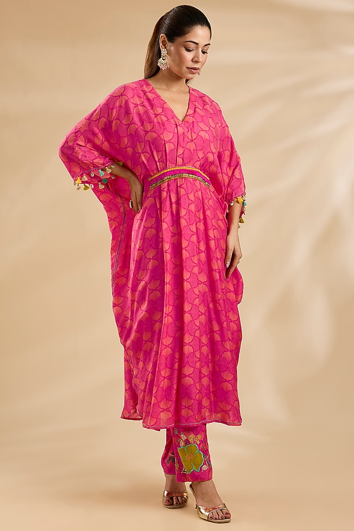 Magenta Cotton Silk Printed Kaftan Set by Raji Ramniq at Pernia's Pop Up Shop