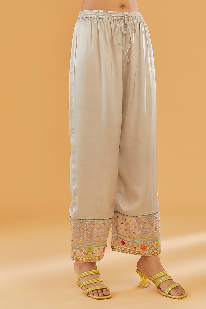Magenta Cotton Silk Printed & Embroidered Kurta Set by Raji Ramniq at Pernia's Pop Up Shop