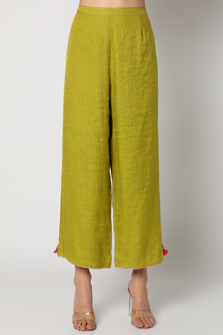 Beige Chanderi Kurta Set by Raji ramniq at Pernia's Pop Up Shop