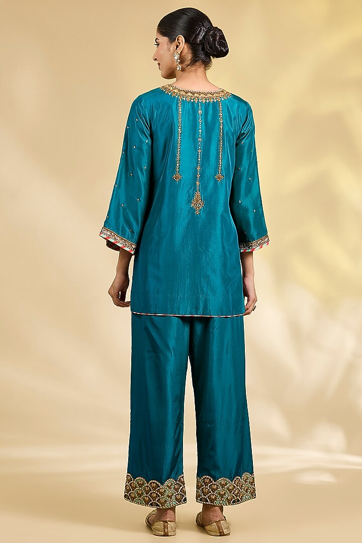 Teal Blue Silk Hand Embroidered Short Kurta Set by Raji Ramniq at Pernia's Pop Up Shop