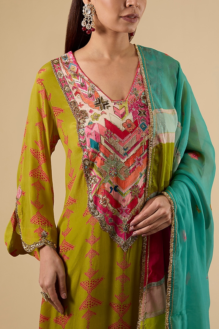 Yellow Modal Satin Printed Kurta Set by Raji Ramniq at Pernia's Pop Up Shop