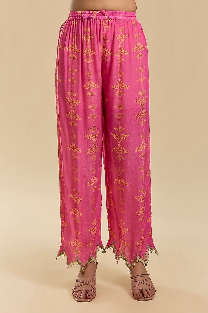 Hot Pink Crepe Printed Kurta Set by Raji Ramniq at Pernia's Pop Up Shop