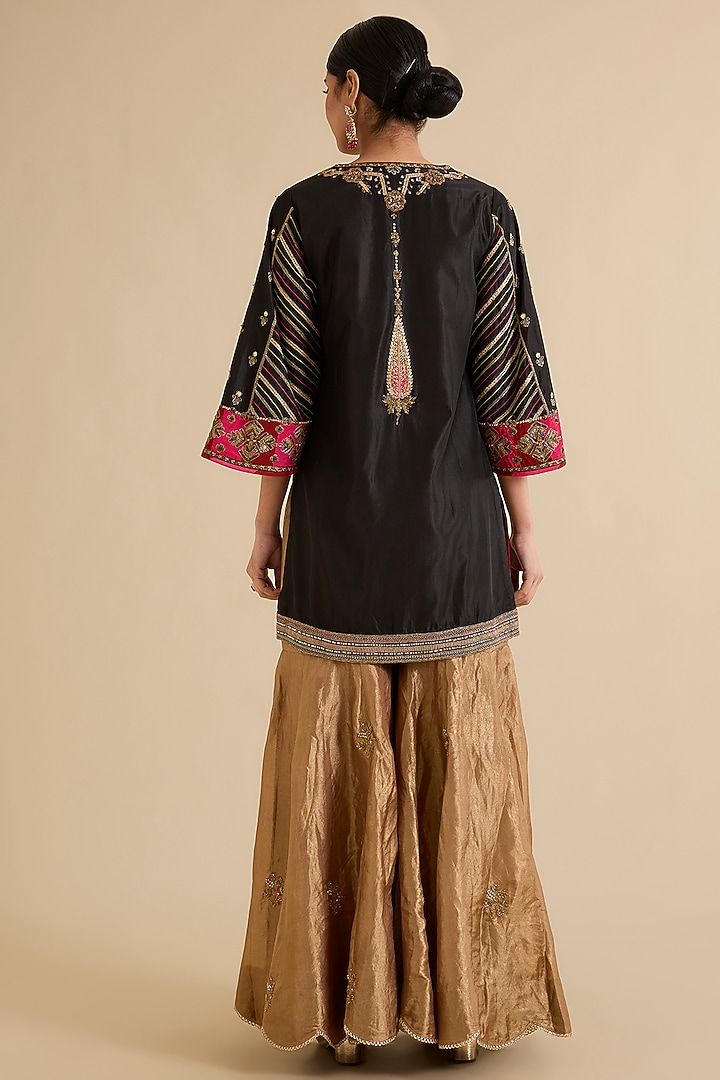 Black Silk Hand Embroidered Short Kurta Set by Raji ramniq at Pernia's Pop Up Shop