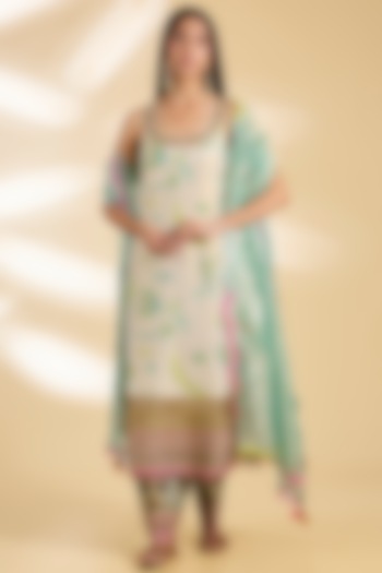 Ivory Silk Tissue Hand Embroidered Kurta Set by Raji ramniq at Pernia's Pop Up Shop