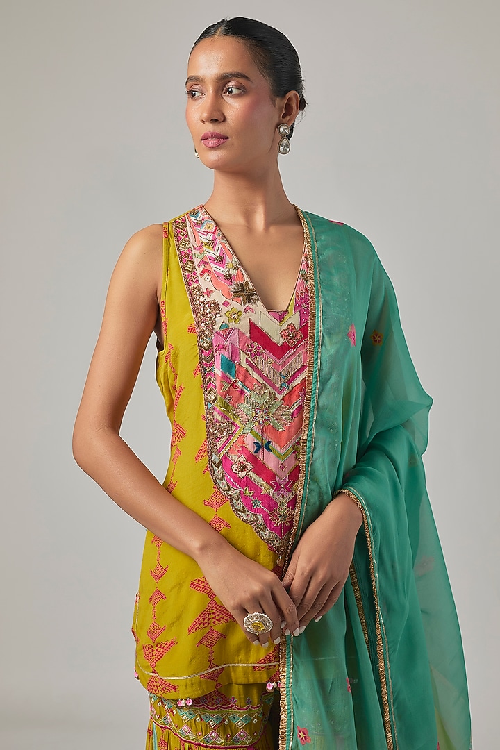 Yellow Crepe & Organza Gharara Set by Raji ramniq at Pernia's Pop Up Shop