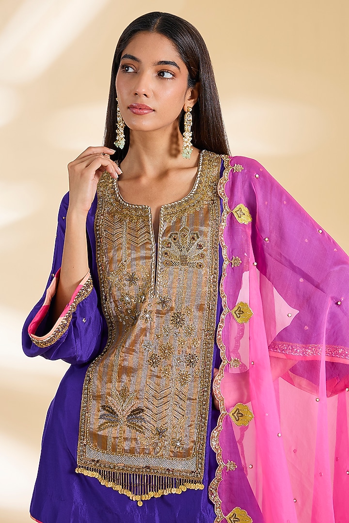 Antique Golden Tissue Silk Gharara Set by Raji ramniq at Pernia's Pop Up Shop