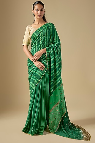 Green Crepe Striped Pleated Saree Set by Raji ramniq