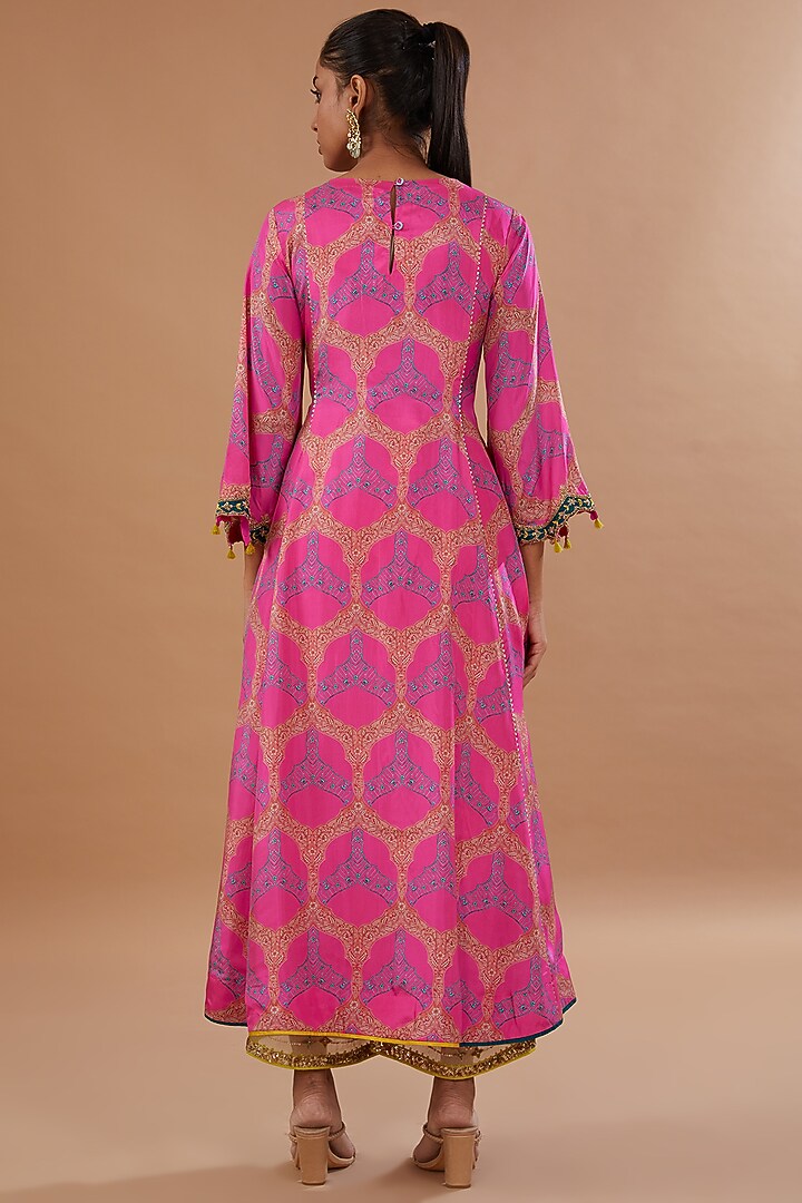 Hot Pink Silk Hand Embroidered Kurta Set by Raji ramniq at Pernia's Pop Up Shop
