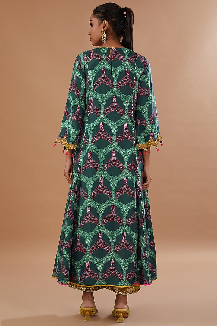 Teal Green Silk Hand Embroidered Kurta Set by Raji ramniq at Pernia's Pop Up Shop