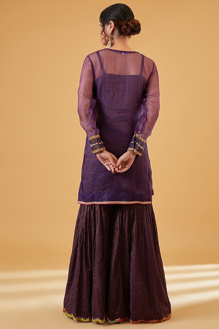 Purple Organza Hand Embroidered Kurta Set by Raji Ramniq at Pernia's Pop Up Shop