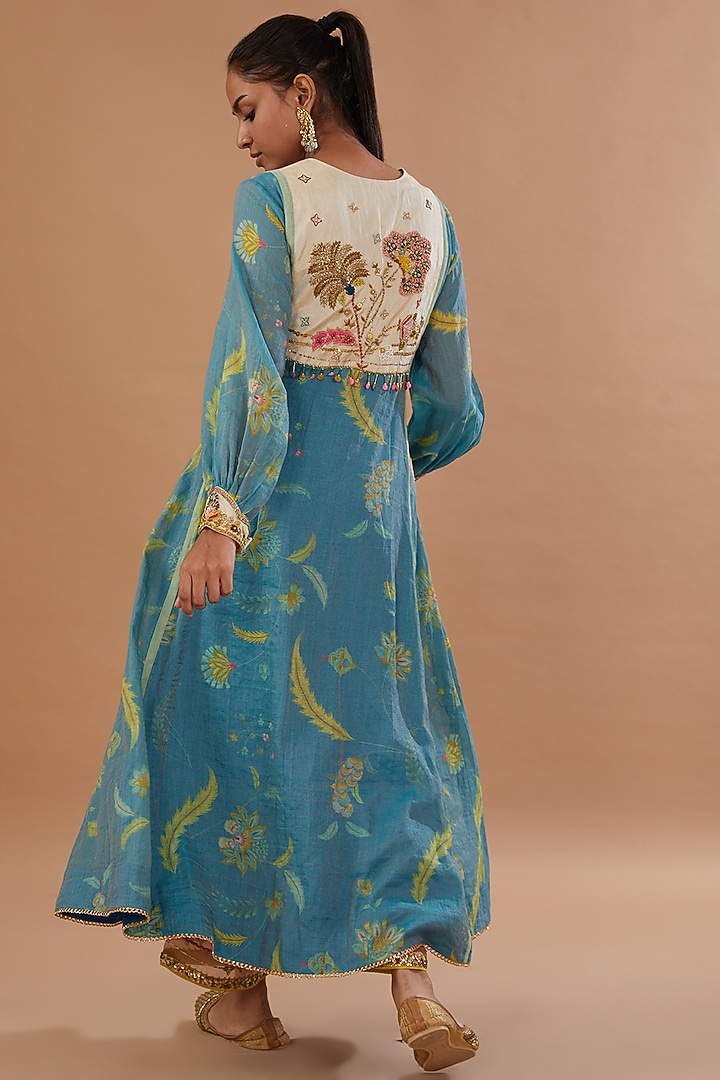 Moonlight Blue Chanderi Tissue Hand Embroidered Kurta Set by Raji ramniq at Pernia's Pop Up Shop