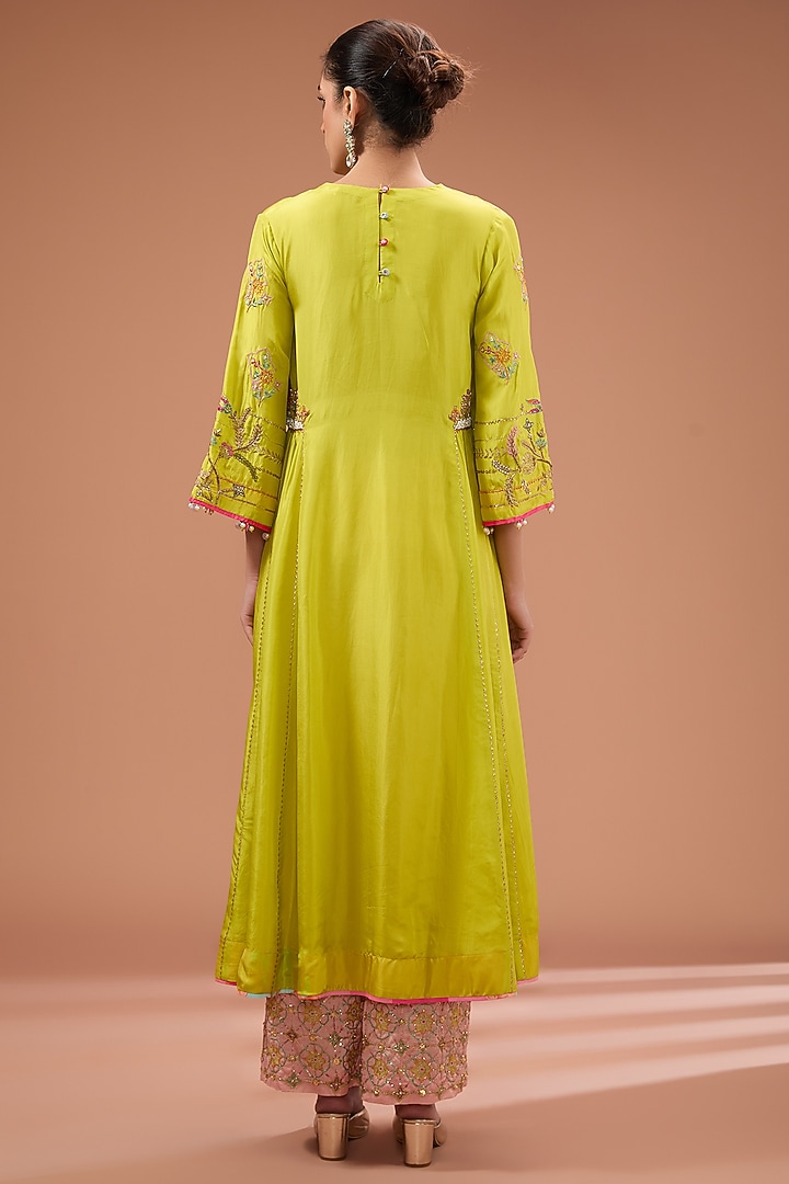 Green Silk Hand Embroidered Kurta Set by Raji Ramniq at Pernia's Pop Up Shop