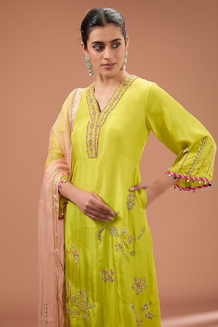 Lime Green Silk Hand Embroidered Kurta Set by Raji Ramniq at Pernia's Pop Up Shop