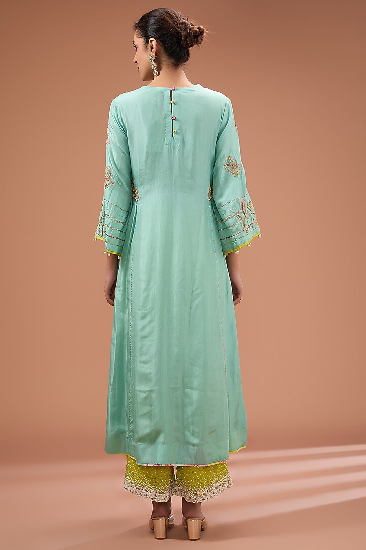Sea Green Silk Hand Embroidered Kurta Set by Raji Ramniq at Pernia's Pop Up Shop