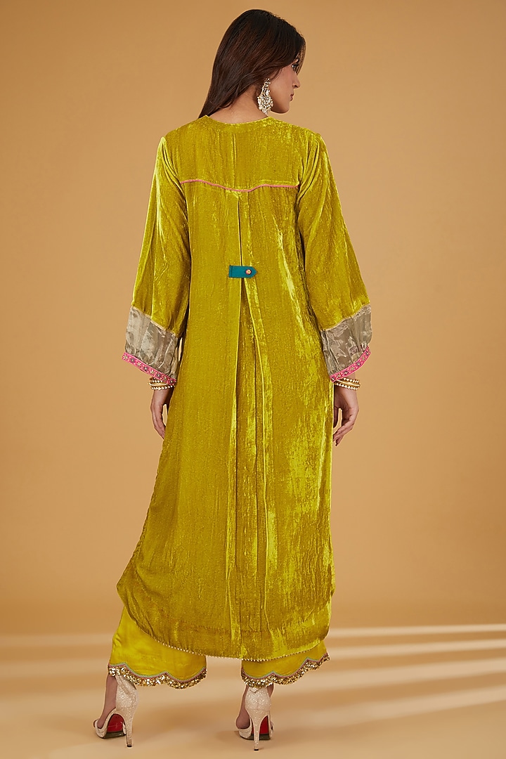 Lime Yellow Silk Velvet Hand Embroidered Kurta Set by Raji ramniq at Pernia's Pop Up Shop