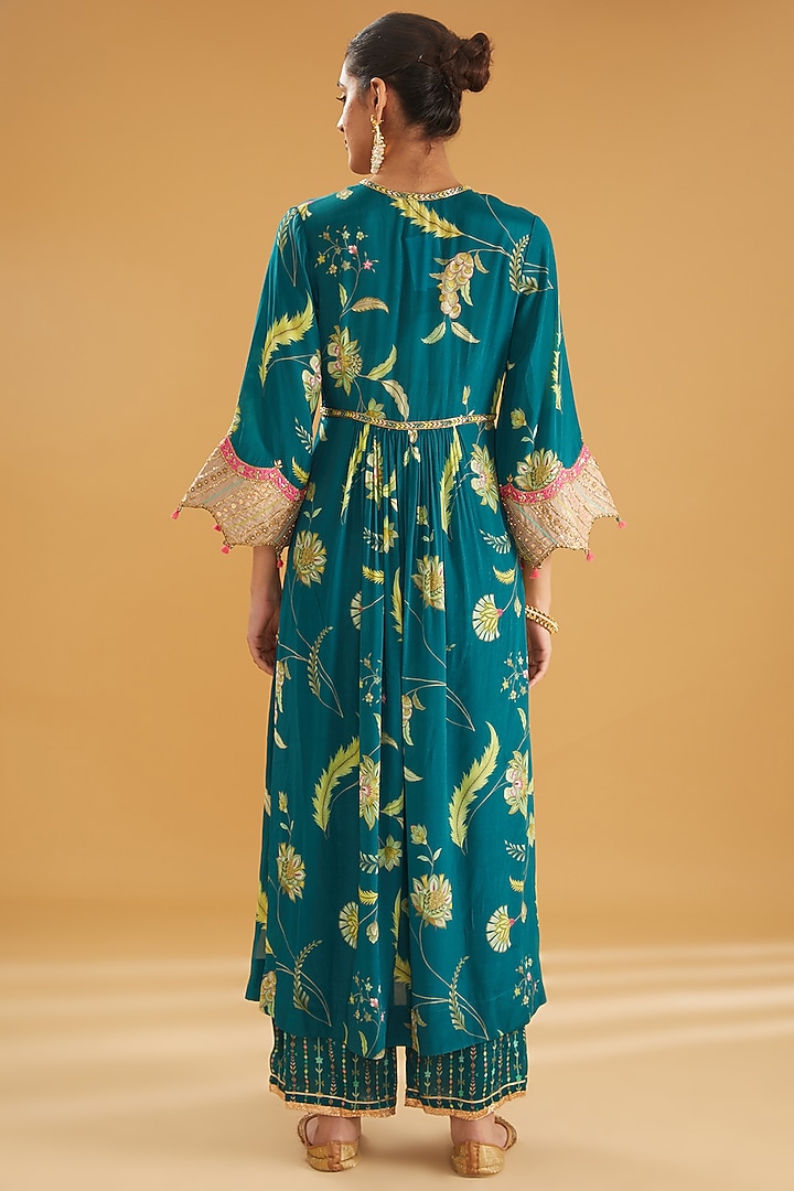 Teal Crepe Printed & Embroidered Kurta Set by Raji ramniq at Pernia's Pop Up Shop