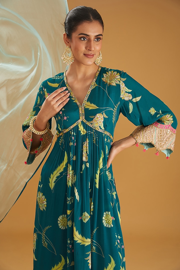 Teal Crepe Printed & Embroidered Kurta Set by Raji ramniq at Pernia's Pop Up Shop