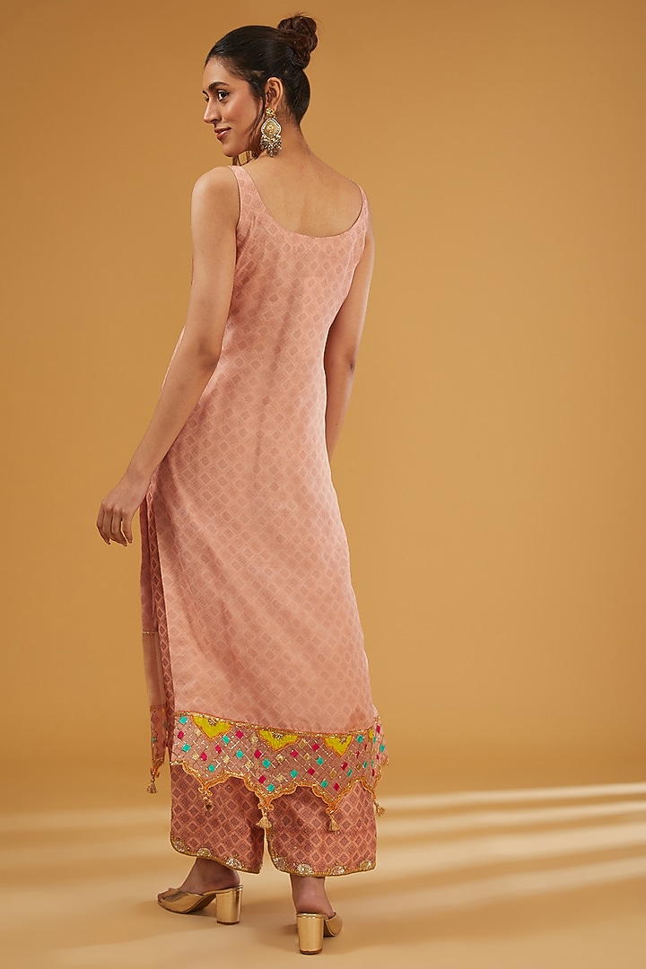 Nude Pink Organza Hand Embroidered & Printed Kurta Set by Raji Ramniq at Pernia's Pop Up Shop