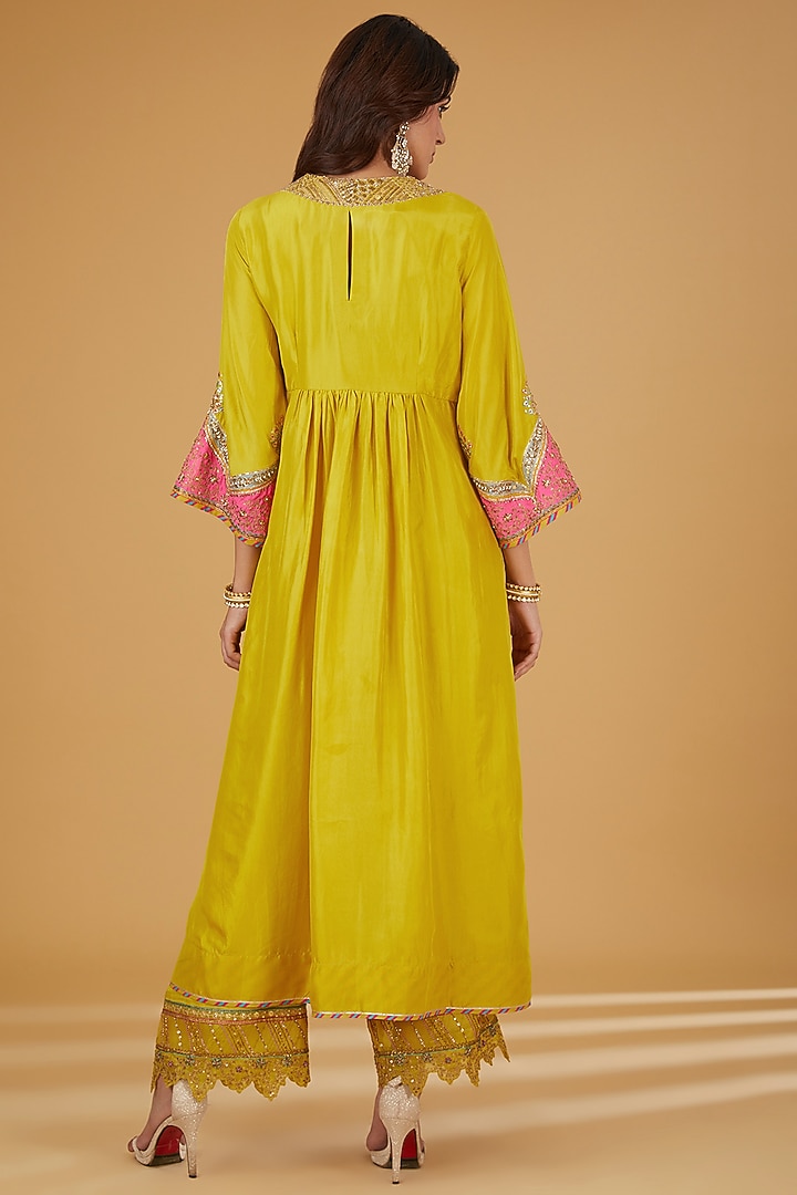 Lime Yellow Silk Hand Embroidered Kurta Set by Raji ramniq at Pernia's Pop Up Shop