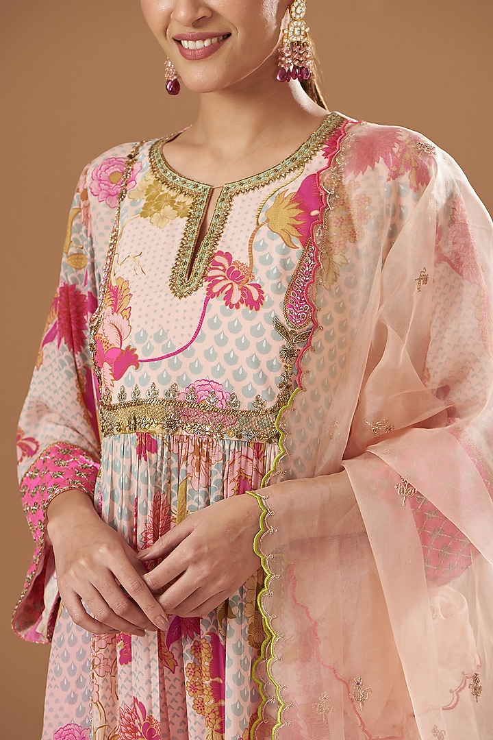 Nude Pink Crepe Embroidered & Printed Kurta Set by Raji ramniq at Pernia's Pop Up Shop