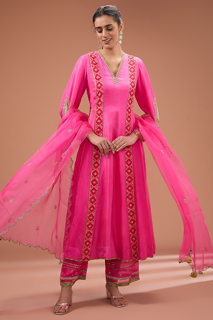 Hot Pink Silk & Modal Satin Hand Embroidered Kurta Set by Raji Ramniq